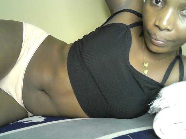 Prettystephy live cam on BongaCams