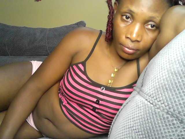 Prettystephy live cam on BongaCams