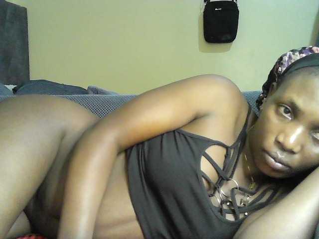 Prettystephy live cam on BongaCams
