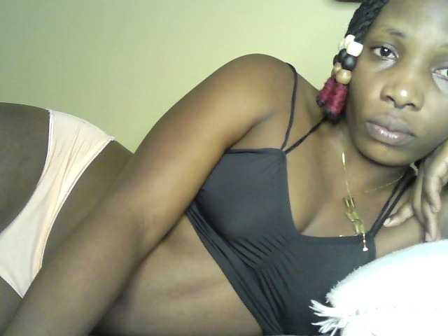 Prettystephy live cam on BongaCams
