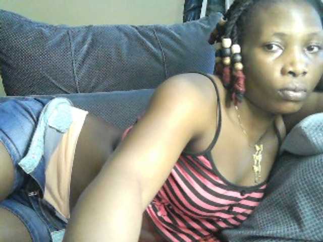 Prettystephy live cam on BongaCams