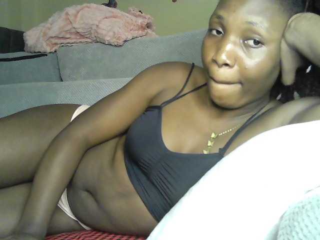 Prettystephy live cam on BongaCams