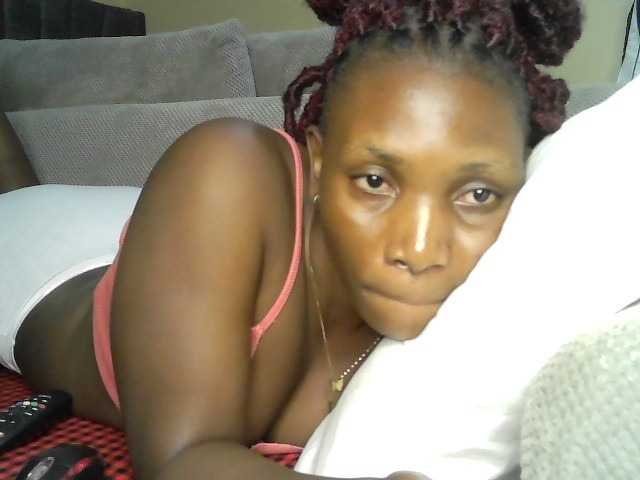 Prettystephy live cam on BongaCams
