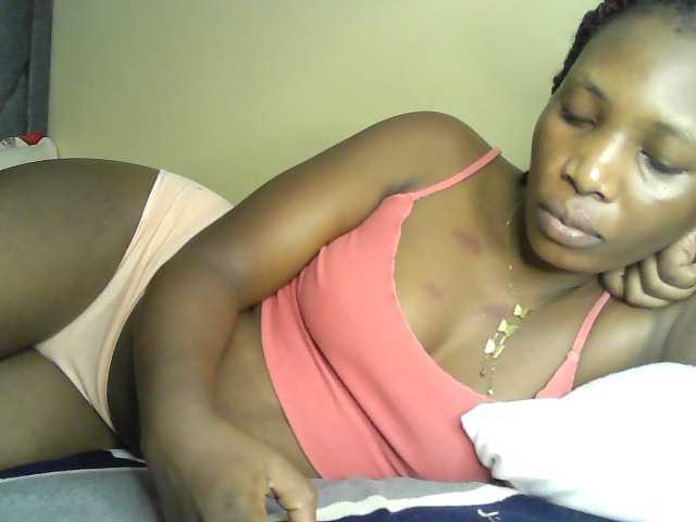 Prettystephy live cam on BongaCams