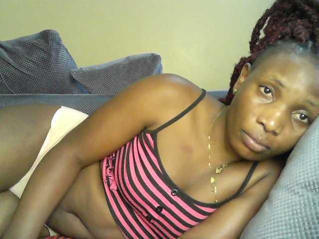 Prettystephy live cam on BongaCams