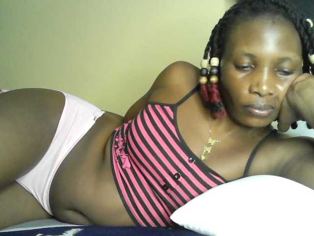 Prettystephy live cam on BongaCams