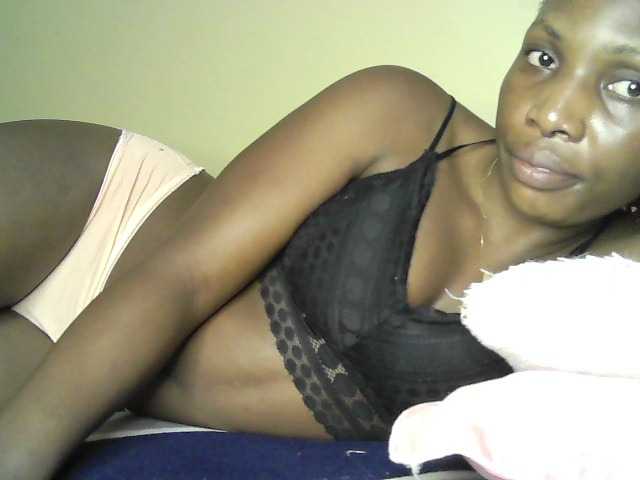 Prettystephy live cam on BongaCams