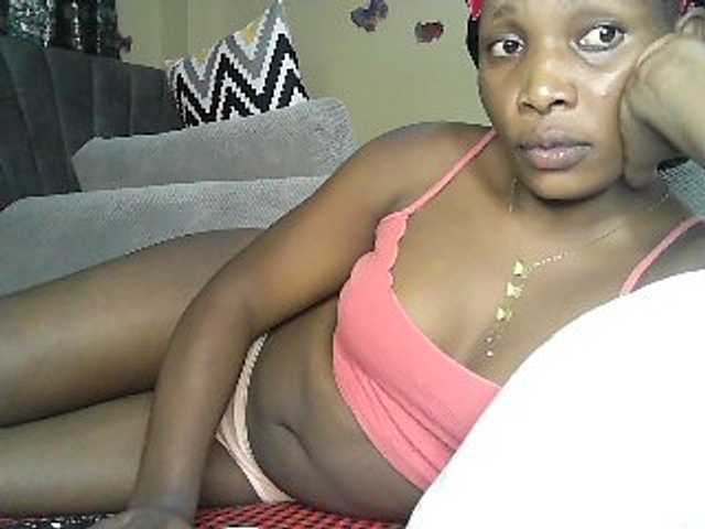 Prettystephy live cam on BongaCams