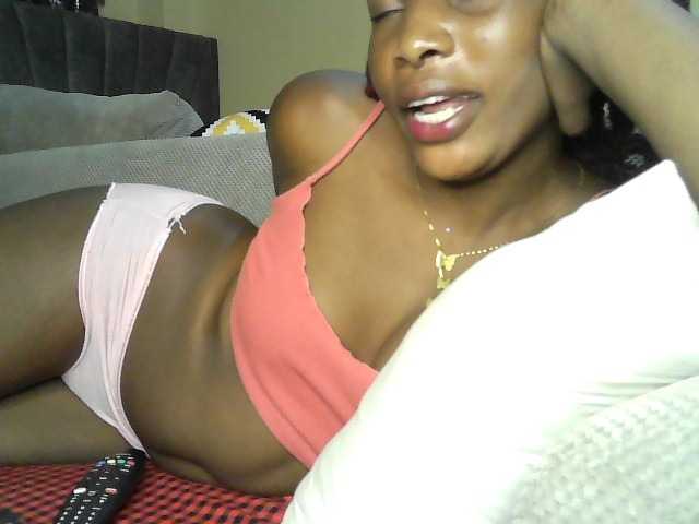 Prettystephy live cam preview
