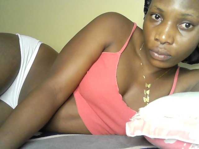 Prettystephy live cam on BongaCams