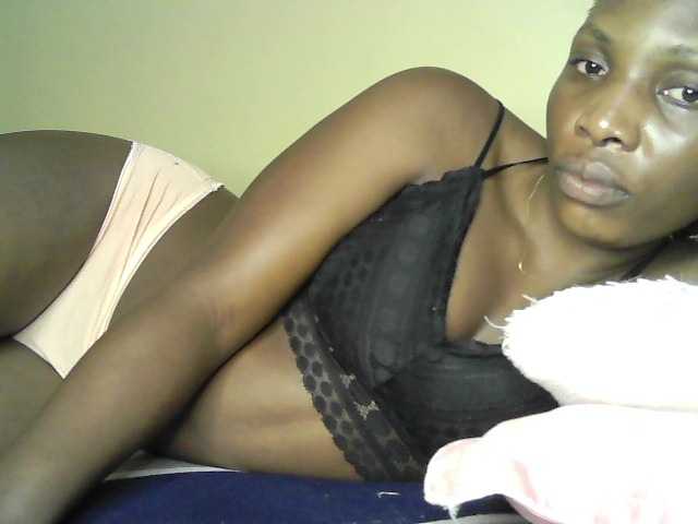 Prettystephy live cam on BongaCams