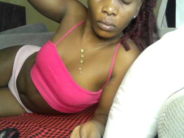 Prettystephy live cam on BongaCams