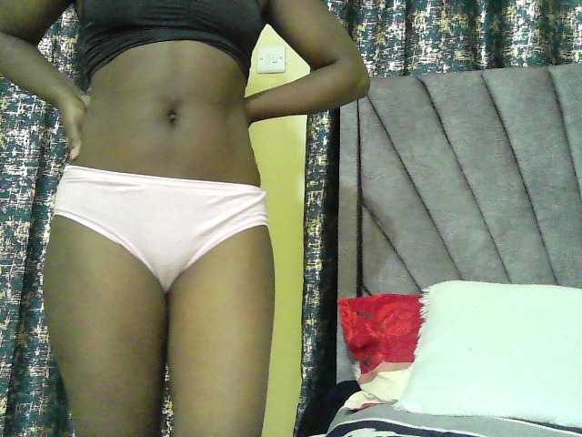 Prettystephy live cam on BongaCams