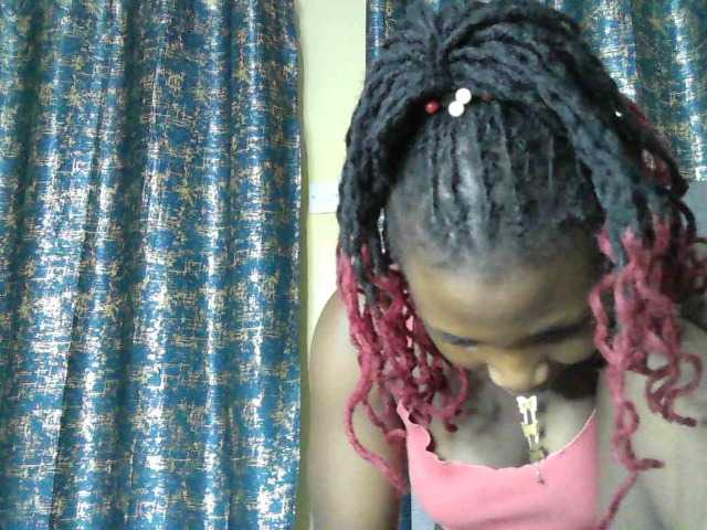 Prettystephy live cam on BongaCams