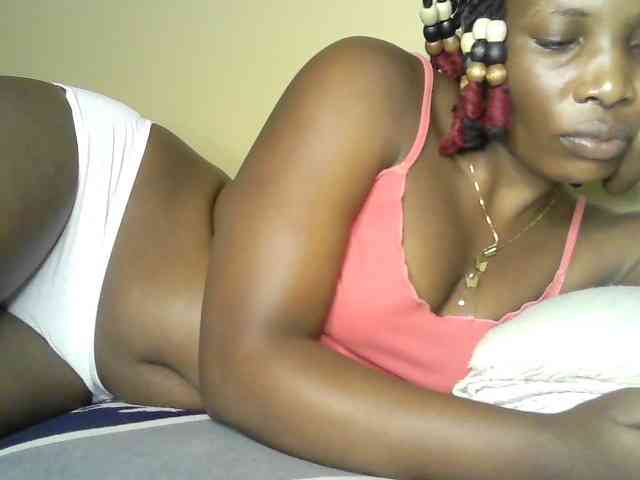 Prettystephy Live Webcam on BongaCams