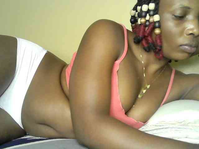 Prettystephy Live Webcam on BongaCams