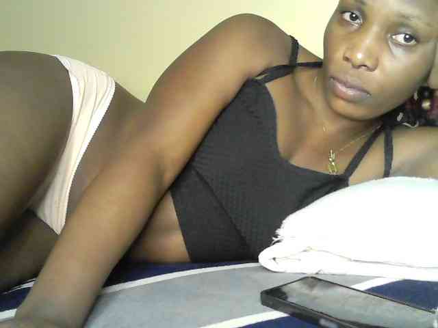Prettystephy Live Webcam on BongaCams