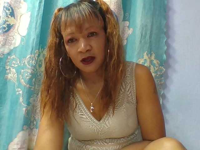 le modèle arijoh1a est en webcam porno dans un show sur le site bongacams, il possède les tags suivants: Asian,Redhead,Trimmed