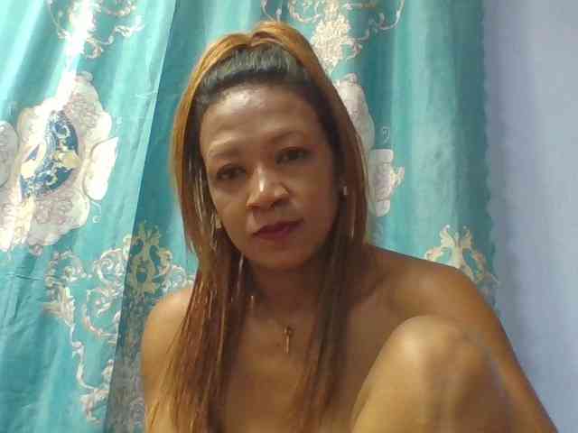 arijoh1a Live Webcam on BongaCams