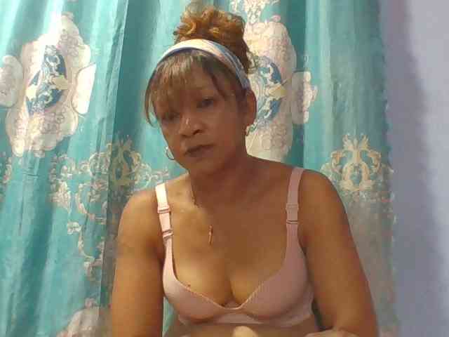 arijoh1a Live Webcam on BongaCams