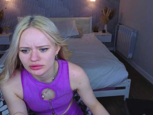 Tessa-Ashe live cam on BongaCams