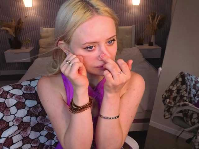 Tessa-Ashe live cam on BongaCams