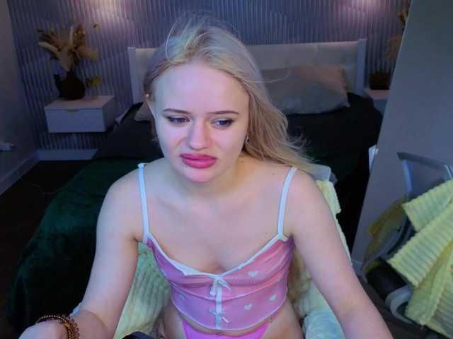 Tessa-Ashe live cam