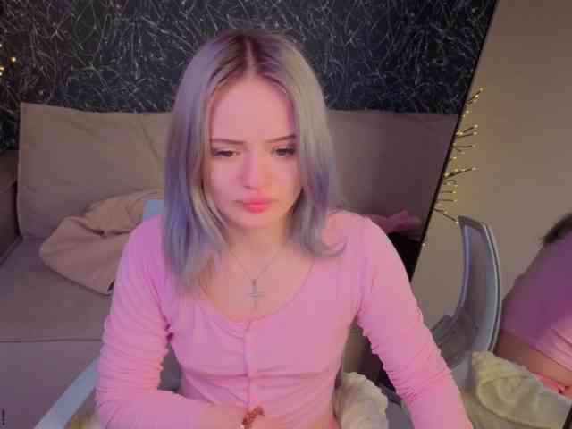 Tessa-Ashe webcam