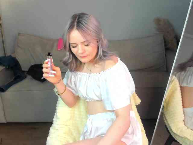 Tessa-Ashe Live Webcam on BongaCams