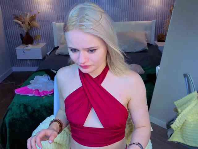 Tessa-Ashe webcam