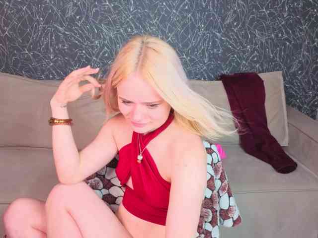 Tessa-Ashe webcam