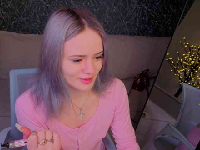 Tessa-Ashe webcam