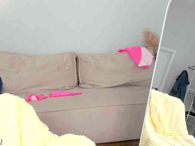 Tessa-Ashe webcam