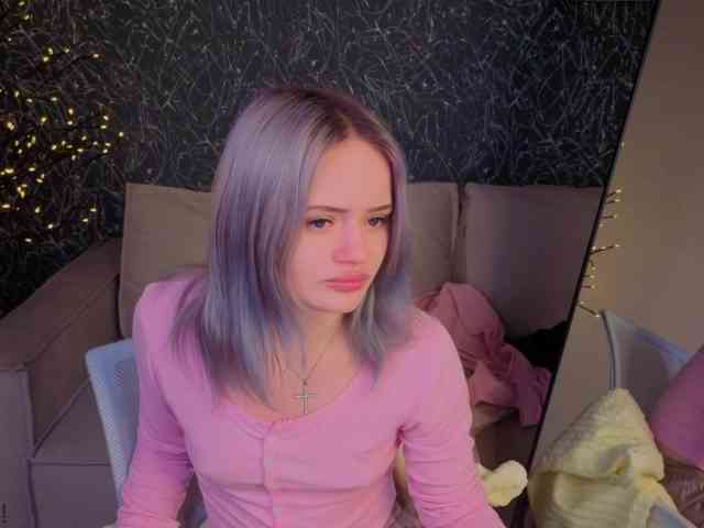 Tessa-Ashe webcam