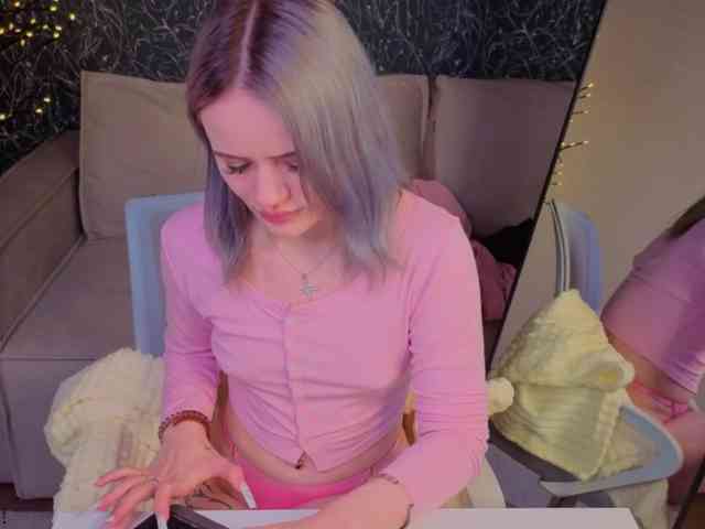 Tessa-Ashe webcam
