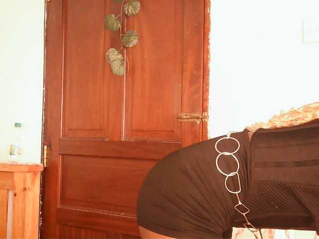 VelvetDesire live cam on BongaCams