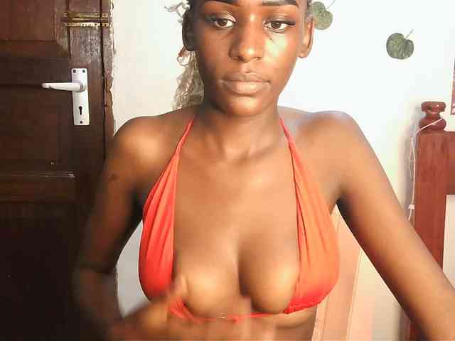 VelvetDesire webcam