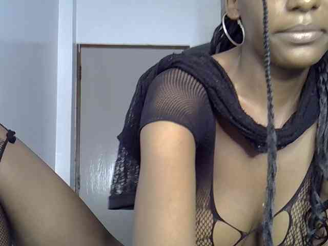VelvetDesire webcam