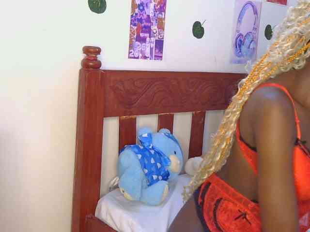 VelvetDesire webcam