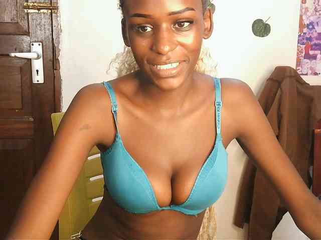 VelvetDesire webcam