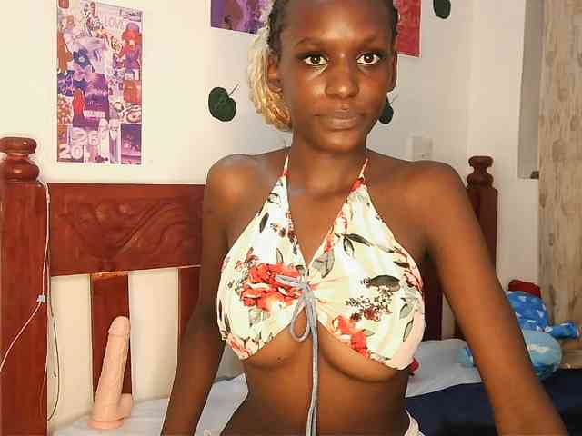 VelvetDesire webcam