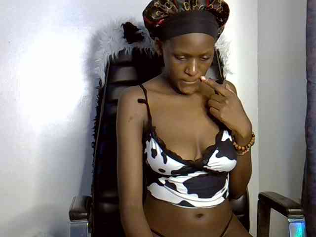 VelvetDesire webcam