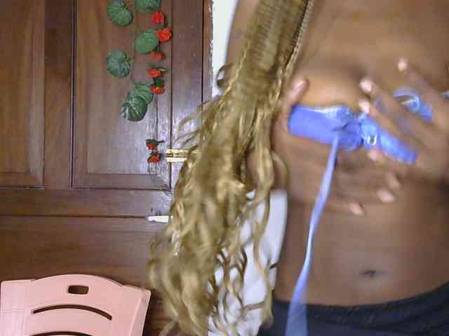 VelvetDesire webcam