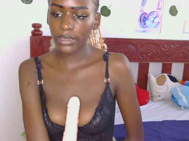 VelvetDesire webcam