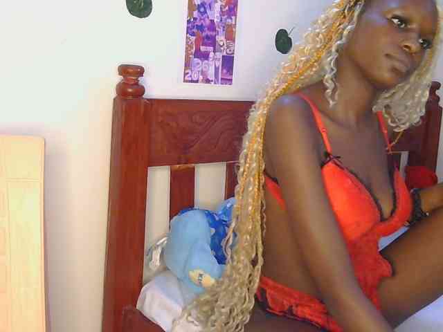 VelvetDesire webcam