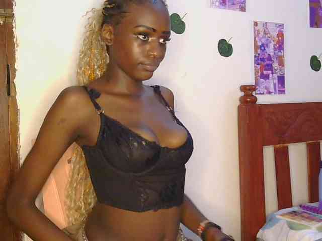 VelvetDesire webcam