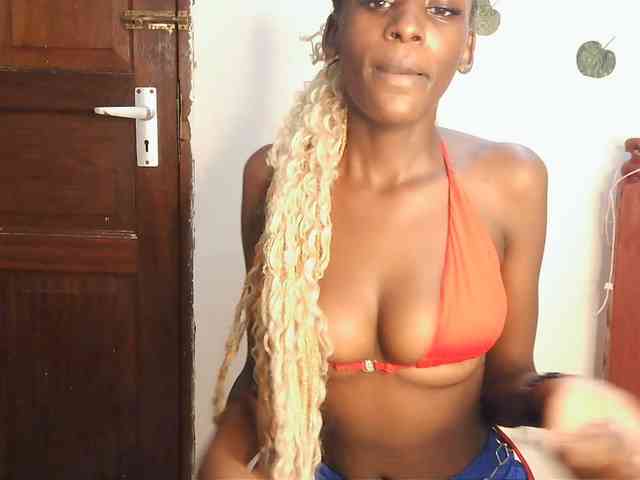 VelvetDesire webcam