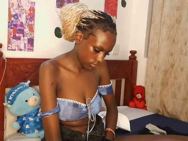 VelvetDesire webcam