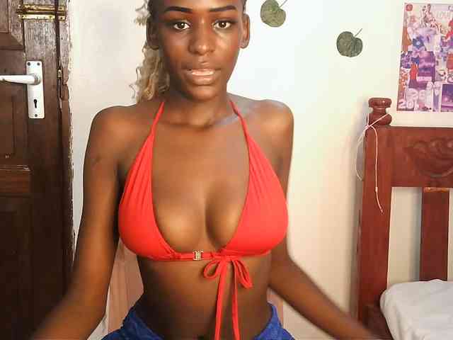 VelvetDesire webcam