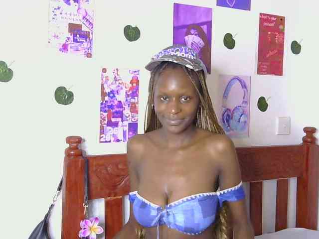 VelvetDesire webcam
